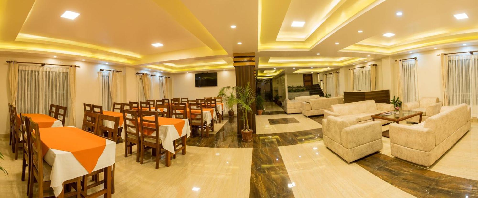 פוקהרה Hotel Task International מראה חיצוני תמונה